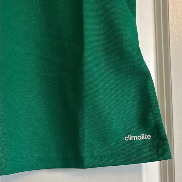 NWT women’s Adidas Green Sports Jersey Shirt, XS - Picture 2 of 6